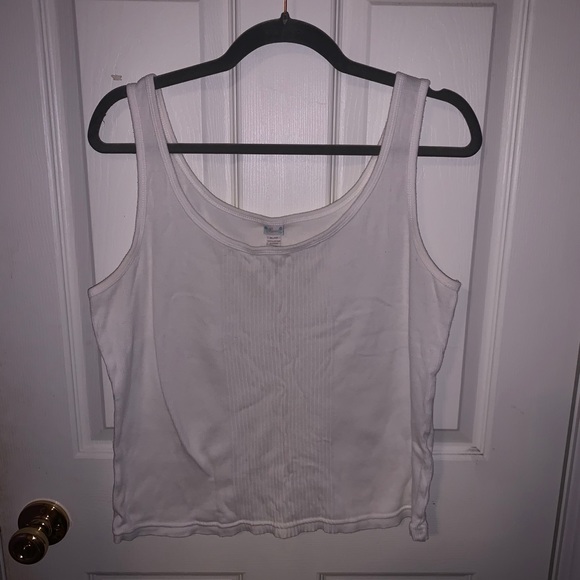White Ribbed Tank Top Crop Top - Picture 4 of 4